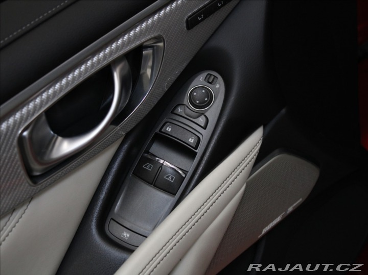 Infiniti Q60 3,0 V6TT 405koní AWD S Pr 2018