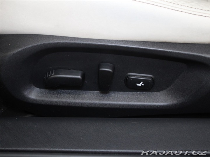 Infiniti Q60 3,0 V6TT 405koní AWD S Pr 2018