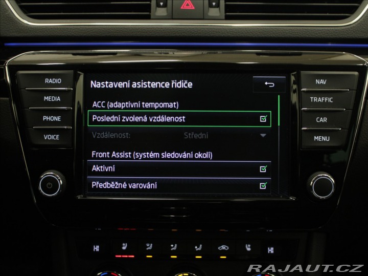 Škoda Superb 2,0 TDi 140kW L&K 1.m 2015