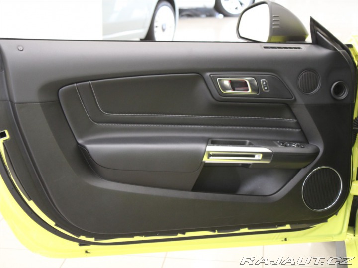 Ford Mustang 5,0 Mach1 MANUÁL 16 000 k 2022