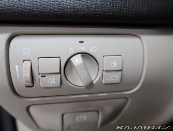 Volvo XC60 2,4 D5 AWD AUT 2011