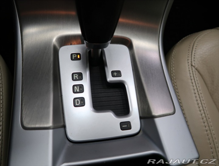 Volvo XC60 2,4 D5 AWD AUT 2011