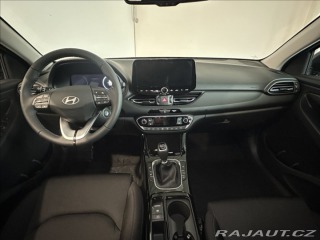 Hyundai i30 1,5 DPi INDIVIDUAL !AKČNÍ 2025