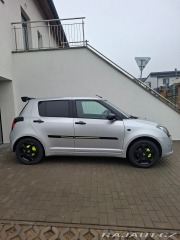 Suzuki Swift 1,3   GL | klima | navi | 2006