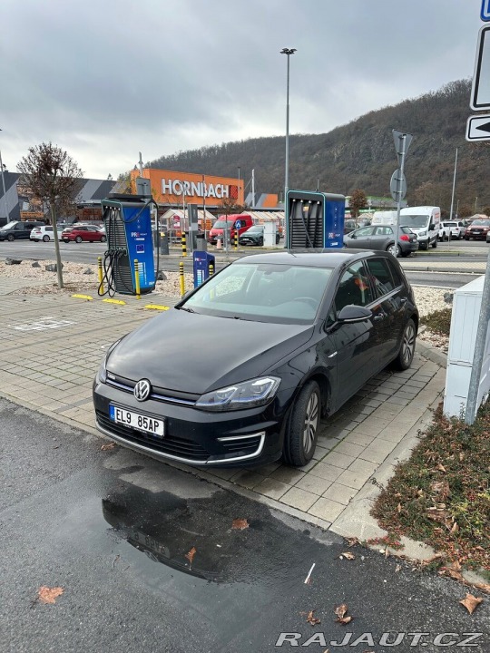 Volkswagen Golf 2020