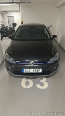 Volkswagen Golf  2020