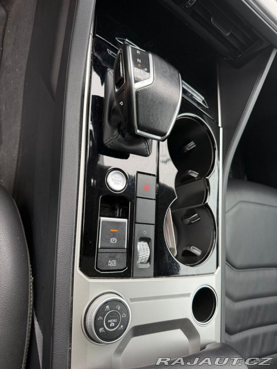 Volkswagen Touareg 2019, 210 kW 2019