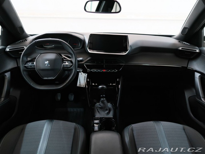 Peugeot 2008 1.2PureTech,75kW,ALLURE,M 1800