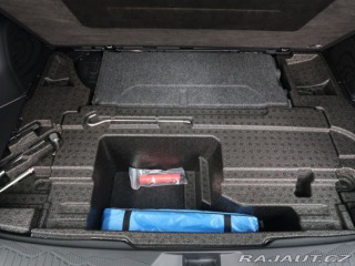 Subaru Forester TOURING 4X4 AWD. Ve výrob 2025