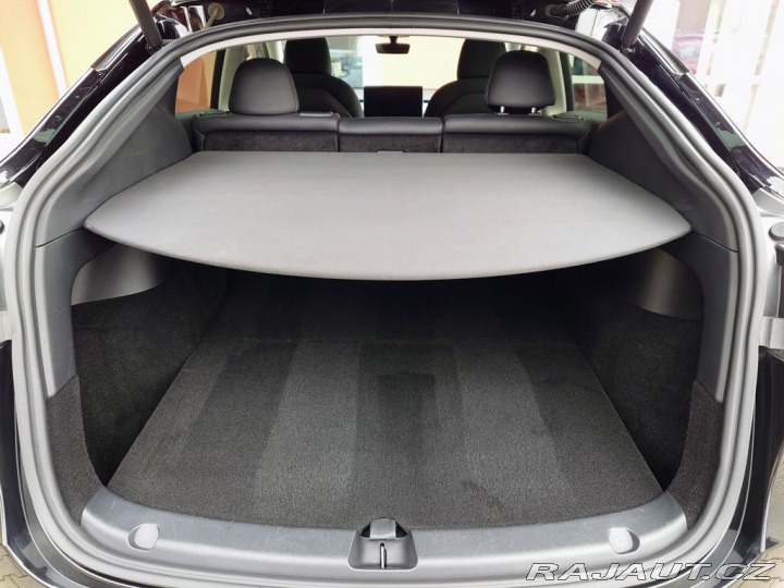 Tesla Model Y L.Range D. Motor 378kW PR 2022