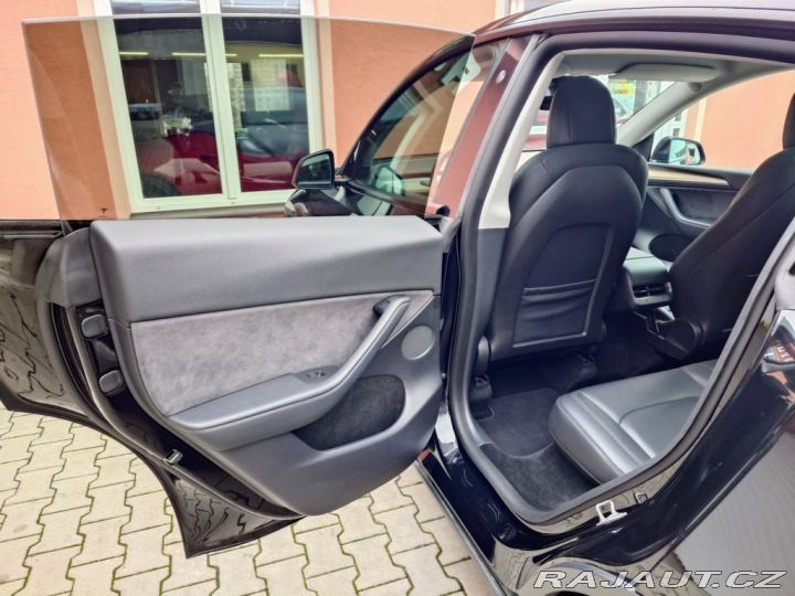 Tesla Model Y L.Range D. Motor 378kW PR 2022