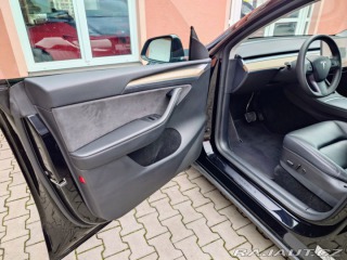 Tesla Model Y Long Range Dual Motor 378 2022