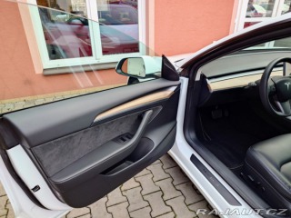 Tesla Model 3 Standard Plus 239 kW SOH 2021