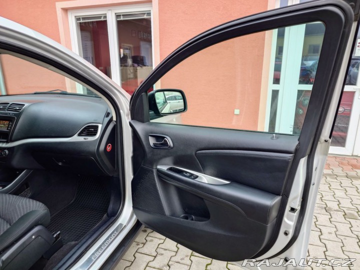 Fiat Freemont 2.0 Multijet Urban 103 kW 2011