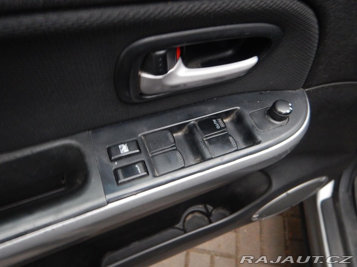 Suzuki Grand Vitara 1.9 DDiS, TAŽNÉ, KLIMA 2008