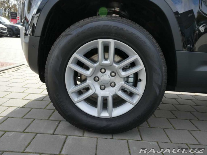 Land Rover Defender 110 3,0 S D200 2025