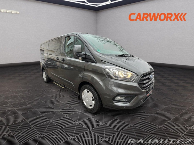 Ford Transit Custom 2.0Tdci 125kw 9-míst