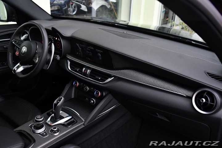 Alfa Romeo Stelvio 2.9V6 Bi-T.382 kW QUADRIF 2024