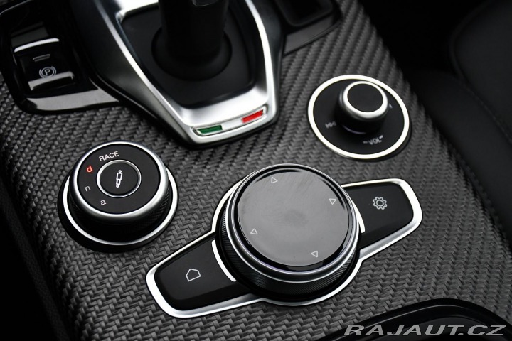 Alfa Romeo Stelvio 2.9V6 Bi-T.382 kW QUADRIF 2024