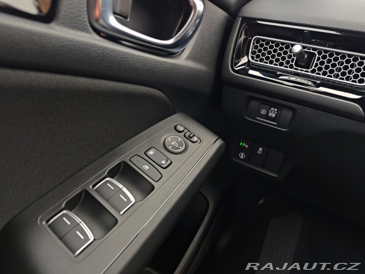 Honda Civic 2.0 e:HEV Elegance REZERV 2025