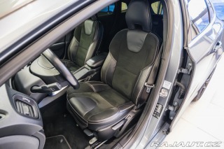 Volvo V40 D3 110kW R-design nez.top 2018