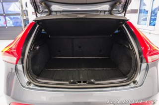 Volvo V40 D3 110kW R-design nez.top 2018