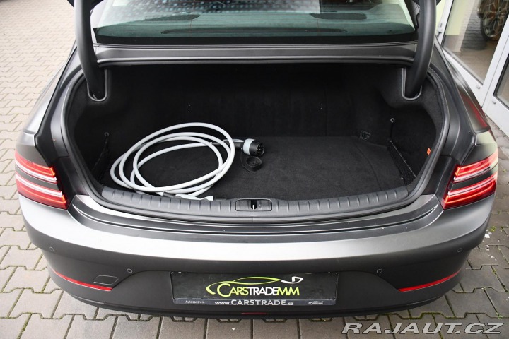 Ostatní značky Ostatní modely Genesis G80 AWD LUXURY SOLAR 97,4%SoH 2022