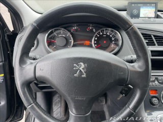 Peugeot 5008 2,0 HDi 110kw 7míst GPS L 2015