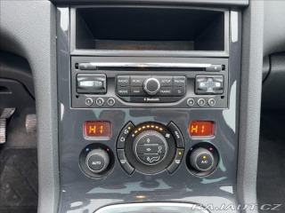 Peugeot 5008 2,0 HDi 110kw 7míst GPS L 2015