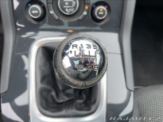 Peugeot 5008 2,0 HDi 110kw 7míst GPS L 2015