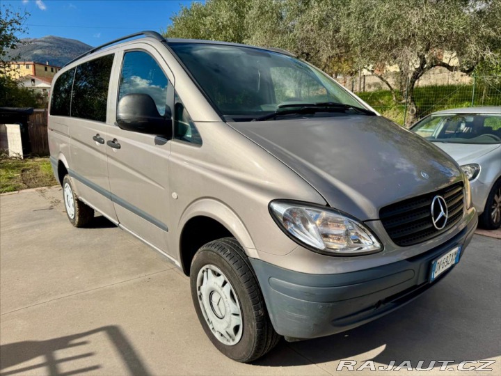 Mercedes-Benz Vito 2,2 CDi 115 4x4 Mixto Taž 2009