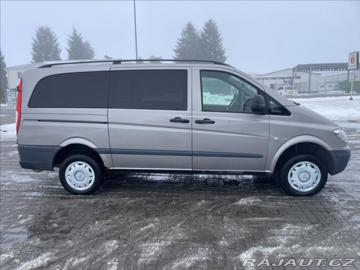 Mercedes-Benz Vito 2,2 CDi 115 4x4 Mixto Taž 2009