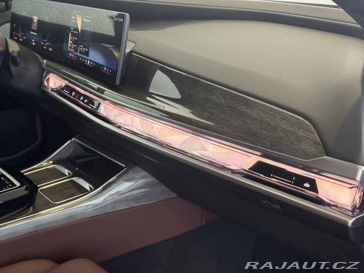 BMW i7 xDrive60 2024