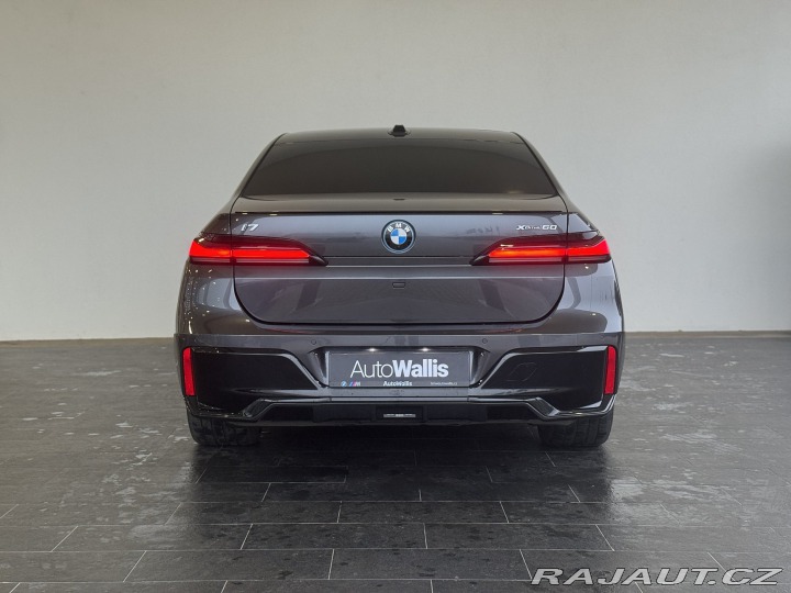 BMW i7 xDrive60 2024