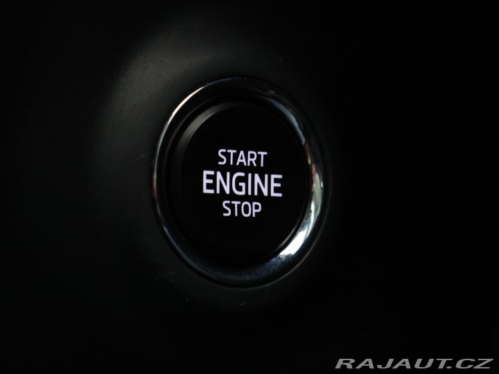 Škoda Karoq 2,0 TDI 110kW Virtual LED 2022