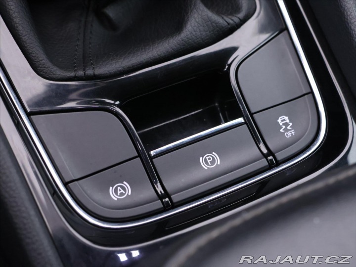 Škoda Karoq 2,0 TDI 110kW Virtual LED 2022