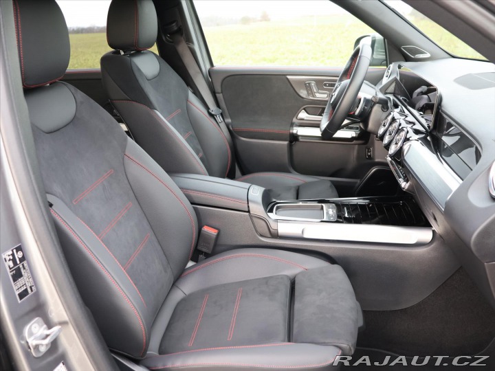 Mercedes-Benz GLB 2,0 200d 4MATIC AMG Premi 2025