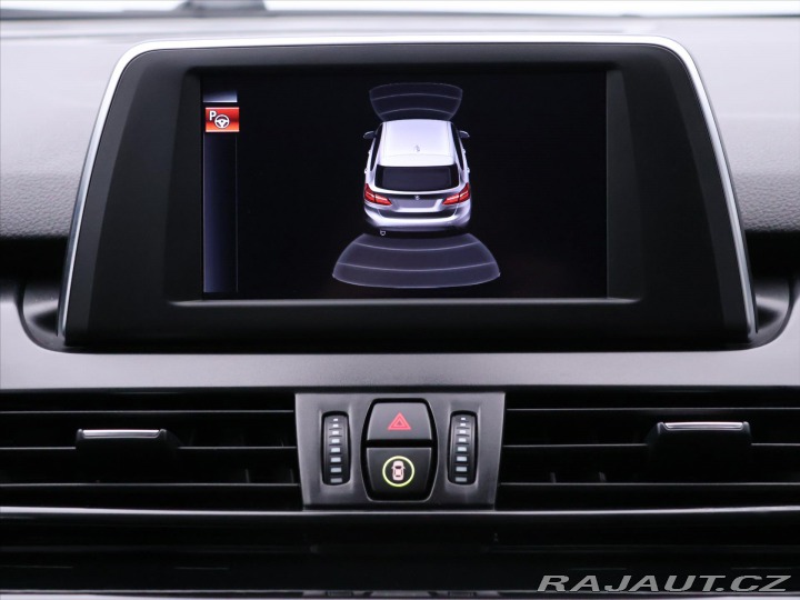 BMW 2 1,5 218i 100kW Automat CZ 2015