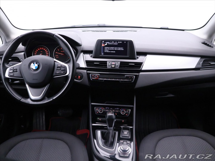 BMW 2 1,5 218i 100kW Automat CZ 2015