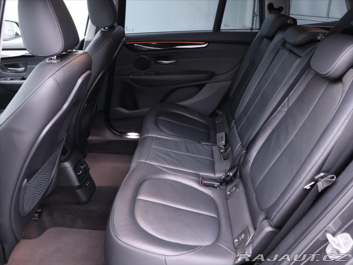 BMW 2 1,5 216d Automat CZ Kůže 2021