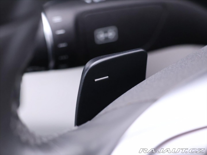 Mercedes-Benz E 3,5 E 400 Serv.kniha LED 2015