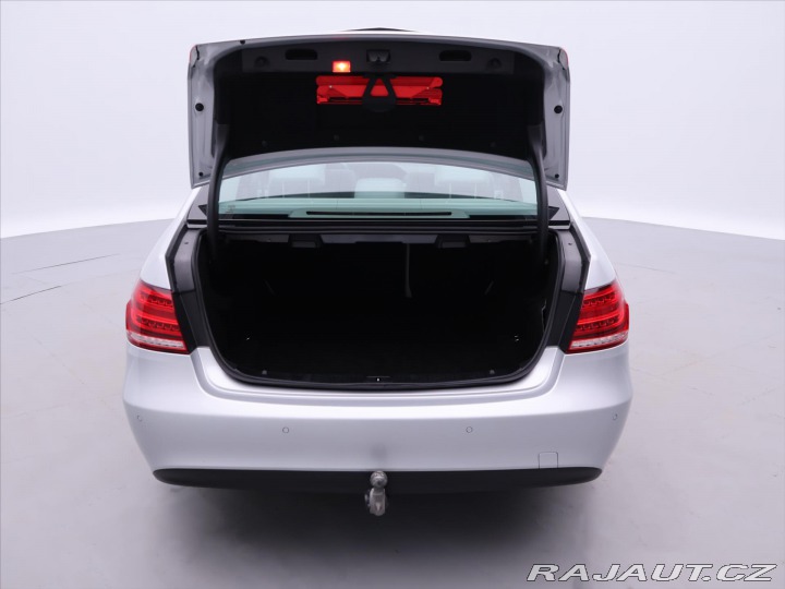 Mercedes-Benz E 3,5 E 400 Serv.kniha LED 2015