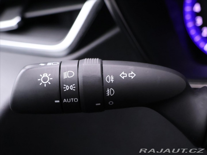 Toyota Corolla 2,0 e-CVT 132kW Executive 2021