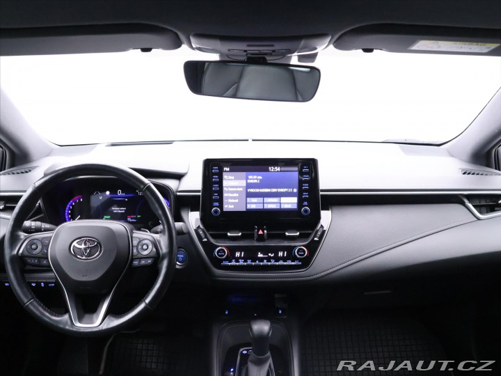 Toyota Corolla 2,0 e-CVT 112kW Executive 2021