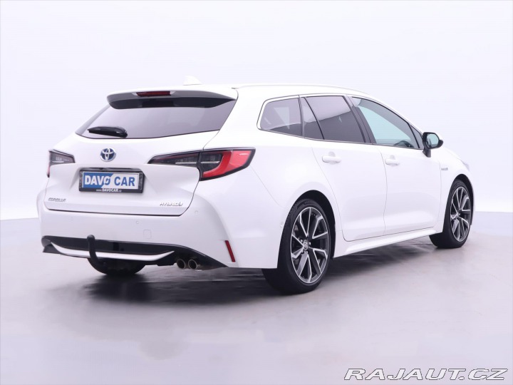 Toyota Corolla 2,0 e-CVT 112kW Executive 2021