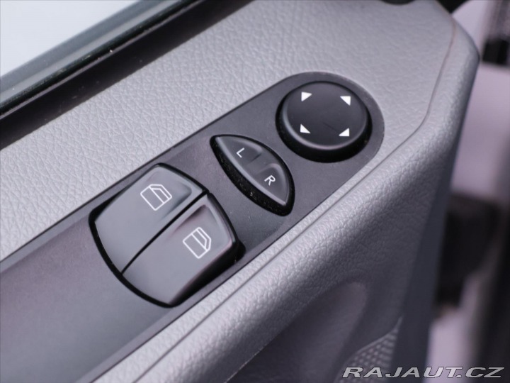 Mercedes-Benz Vito 3,0 120CDI 150kW V6 Autom 2006