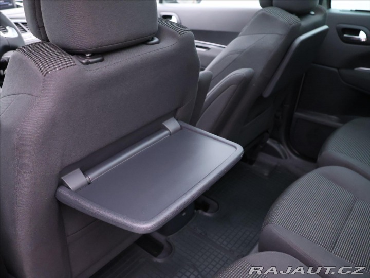 Peugeot 5008 1,6 BlueHDi 88kW Allure C 2016