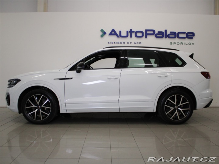 Volkswagen Touareg 3,0 TDi 210kW R-Line 56tk 2023