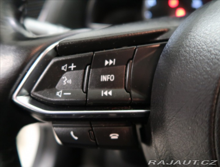 Mazda 3 2,0 i ČR 1 MAJITEL 121KW 2016