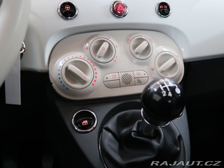 Fiat 500 1.2i,51kW,LOUNGE,MAN5,PAN 1800